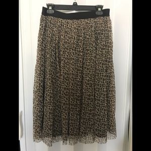 Leopard print flare skirt